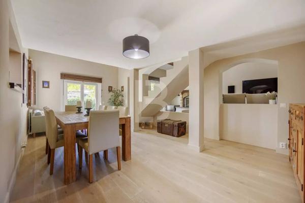 Charmante Villa avec des finitions haut de gamme à vendre au Rouret