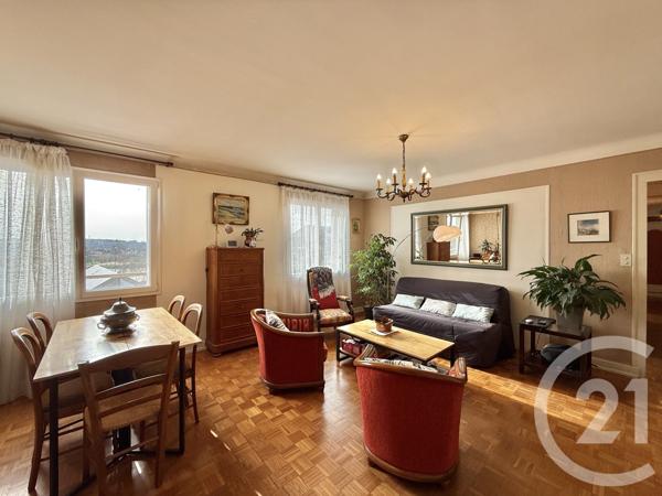 Appartement F4 à vendre  4 pièces - 93,53 m2 MOULINS - 03