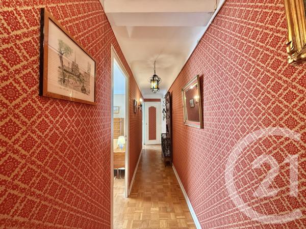 Appartement F4 à vendre  4 pièces - 93,53 m2 MOULINS - 03