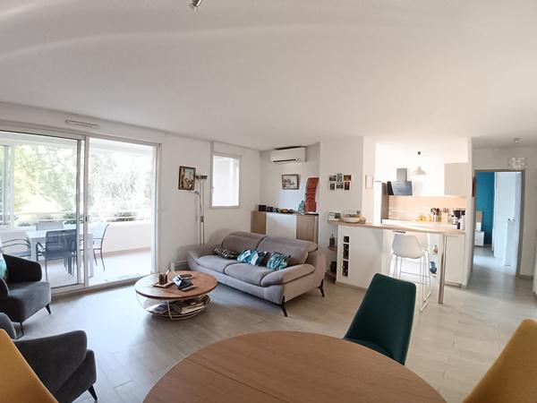 Appartement T4 de 78,81m² avec terrasse, loggia, garage et PK