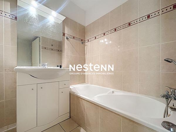 Vallauris T2 rez-de-chaussée- 50 m² - Garage + Grand Parking