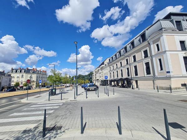 Exclusif Angers Centre T3 récent de standing de 80m2 avec 2 parkings