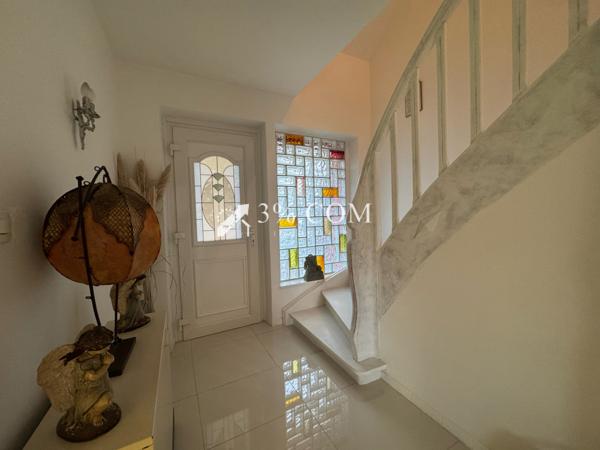 Maison 5 pièce(s) 3 chambre(s) 120 m²