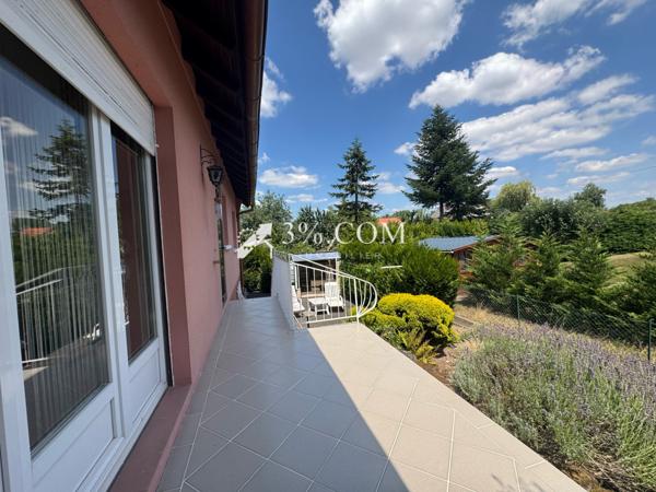 Maison 5 pièce(s) 3 chambre(s) 120 m²