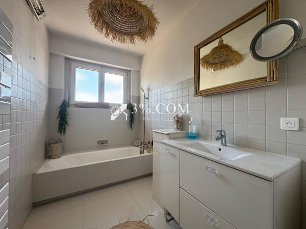 Maison 5 pièce(s) 3 chambre(s) 120 m²