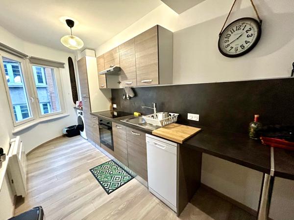 Appartement
                                                                                                                                                                                                                                                                                                                        3 pièce(s)                                                                                                                                                                                                          2 chambre(s)                                                                                                                                                                                                          46  m²