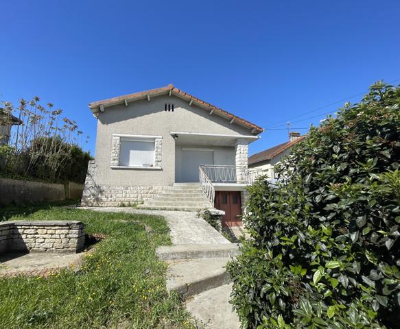 Maison lumineuse avec sous-sol