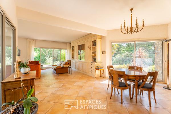 Maison de plain-pied de 183m2, signée Yves Guillou, au calme d’une impasse