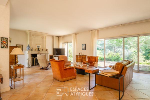 Maison de plain-pied de 183m2, signée Yves Guillou, au calme d’une impasse