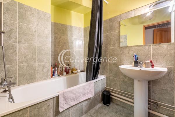 Appartement
                                                                                                                                                                                                                                                                                                                        2 pièce(s)                                                                                                                                                                                                          1 chambre(s)                                                                                                                                                                                                          41  m²