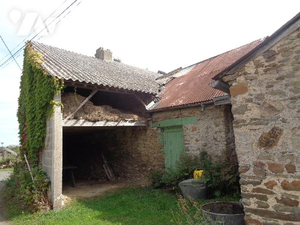 MAISONS DANS HAMEAU