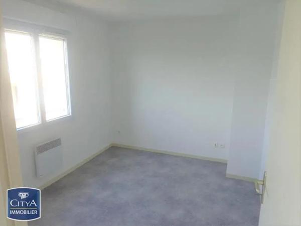 Appartement à louer 3 pièces 55.73m² Carcassonne (11000)