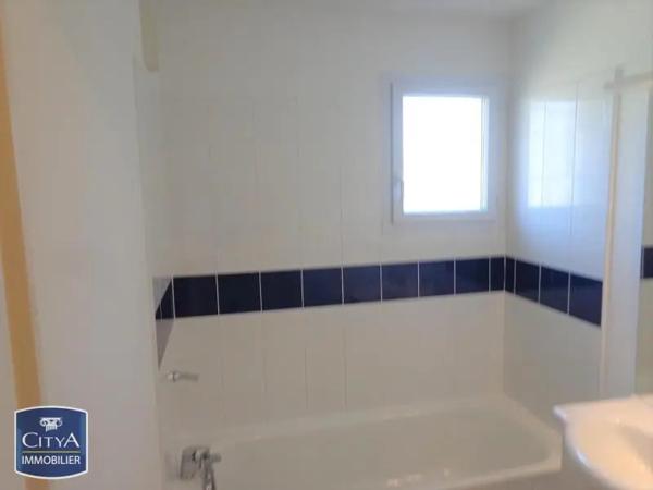 Appartement à louer 3 pièces 55.73m² Carcassonne (11000)