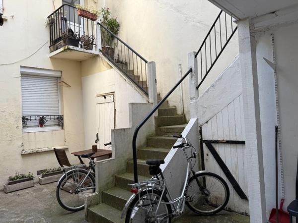 Appartement Montreuil 1 pièce(s) 24.32 m2