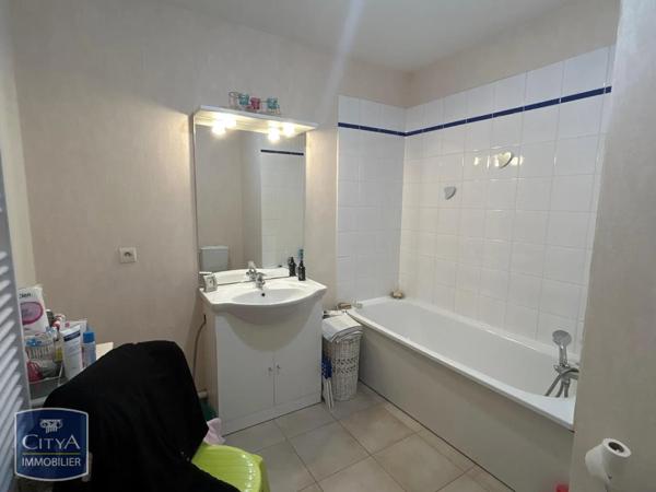 Appartement à louer 2 pièces 43.1m² Vendin-le-Vieil (62880)