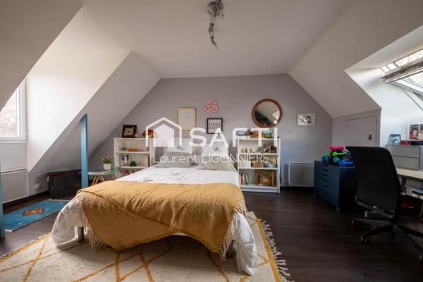 SANTENY – Maison 187 m² avec piscine chauffée, studio et terrain de 1 000 m²