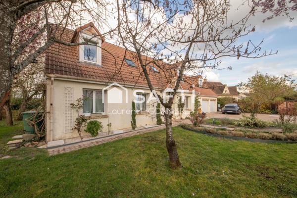 SANTENY – Maison 187 m² avec piscine chauffée, studio et terrain de 1 000 m²