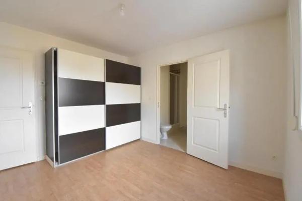 Appartement à louer 4 pièces 85.44m² Le Mans (72000)