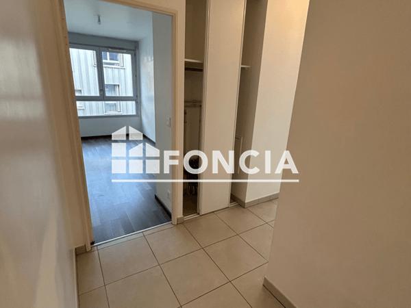 Location Appartement 3 pièces 65.76 m² - 2 AV.CARNOT RCE GRAND ANGLE - BAT B Cenon 33150