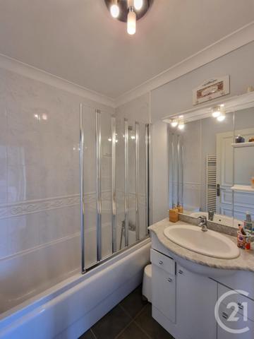 Maison à vendre  8 pièces - 170 m2 CENAC ET ST JULIEN - 24