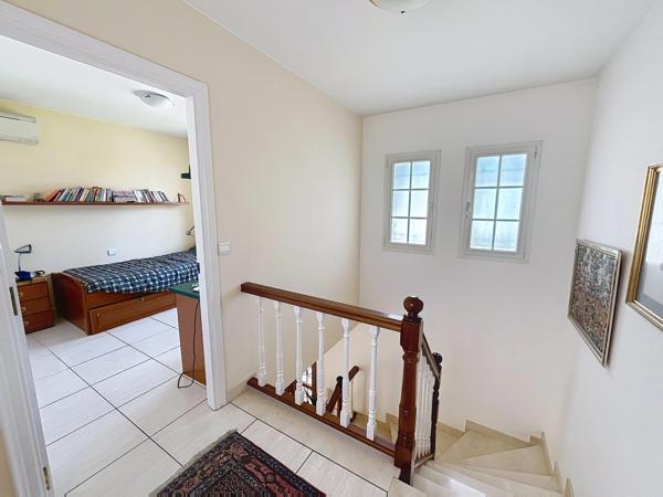 ELEGANTE PROPRIETE FAMILIALE AVEC PARC ET PISCINE, ST-FELIU-D'AVALL