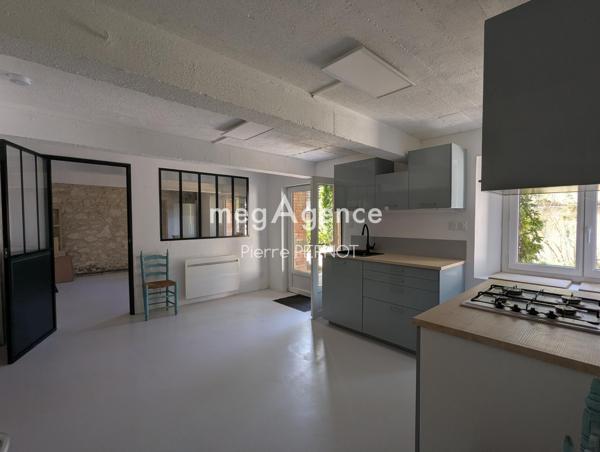 Local Commercial à CAHUZAC-SUR-VERE, 81140 - 9 pièces 220m²