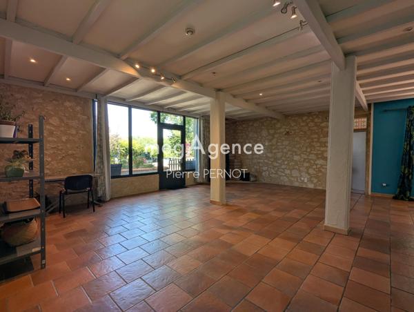 Local Commercial à CAHUZAC-SUR-VERE, 81140 - 9 pièces 220m²