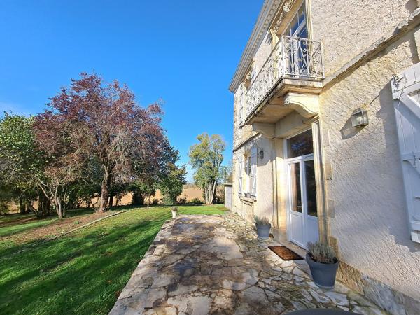 Élégante Maison de Maître rénovée avec goût près de Fleurance