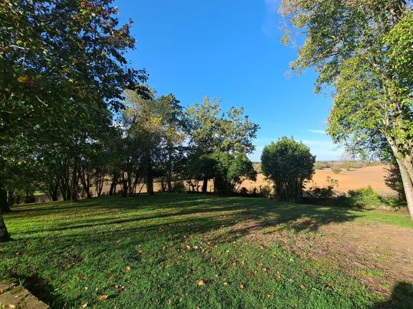 Élégante Maison de Maître rénovée avec goût près de Fleurance