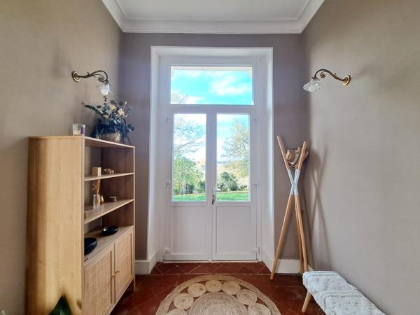 Élégante Maison de Maître rénovée avec goût près de Fleurance