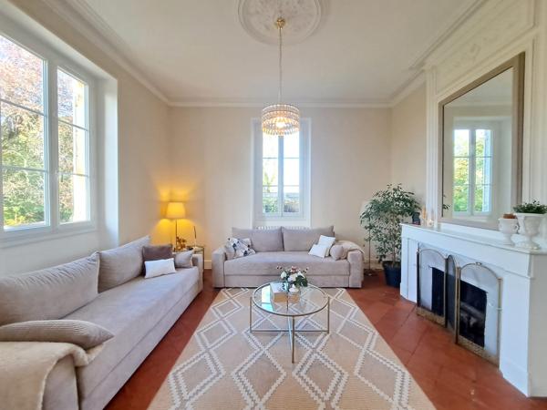 Élégante Maison de Maître rénovée avec goût près de Fleurance