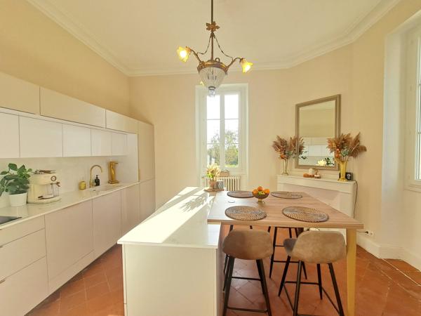 Élégante Maison de Maître rénovée avec goût près de Fleurance