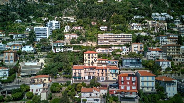 Dernier étage dans la villa - vue mer panoramique
