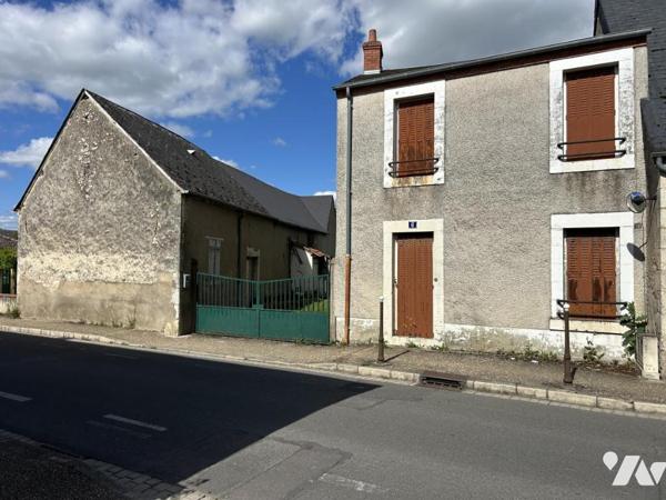 Ensemble de deux maisons anciennes avec grange et terrain constructible - 861m² cadastré