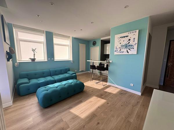 Appartement
         2 pièces
        - 45 m² Exclusivité 159 000 € *