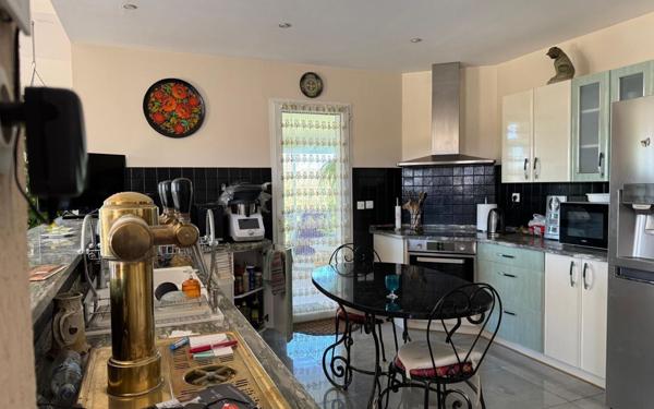 Maison à vendre    5 pièces •  Sainte-Marie