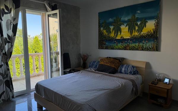 Maison à vendre    5 pièces •  Sainte-Marie