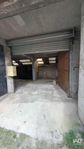 Location hangar 157 m² Bruay-la-Buissière