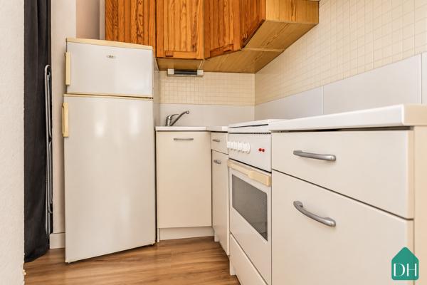 Appartement T2 avec balcon - place de stationnement - cave (44000)
