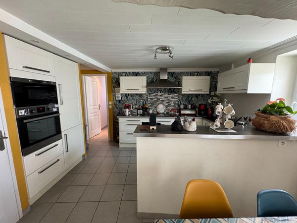 A VENDRE Maison Landivisiau 6 pièces 91.05 m2