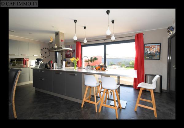 Maison de 148,45 m² en vente à AXE LA ROCHELLE - MARANS