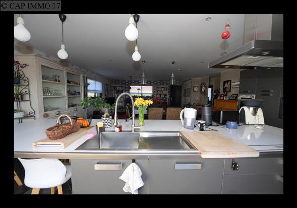 Maison de 148,45 m² en vente à AXE LA ROCHELLE - MARANS