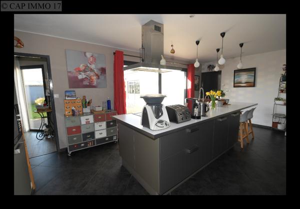 Maison de 148,45 m² en vente à AXE LA ROCHELLE - MARANS