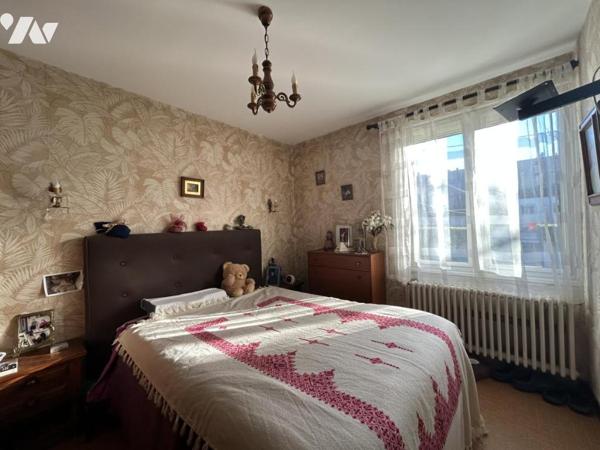 Montélimar, maison 90m2 environ sur sous sol complet, terrain avec piscine.