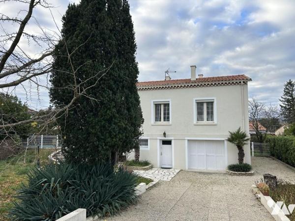 Montélimar, maison 90m2 environ sur sous sol complet, terrain avec piscine.