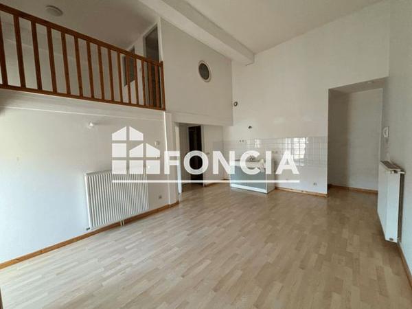 Location Appartement 3 pièces 62.2 m² - 7 RUE DU BOIS Trevoux 01600