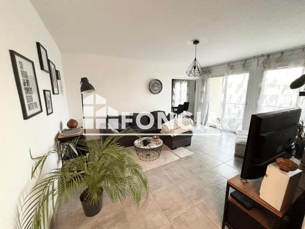 Location Appartement 4 pièces 77.14 m² - RUE DE PRAGUE Guilherand Granges 07500