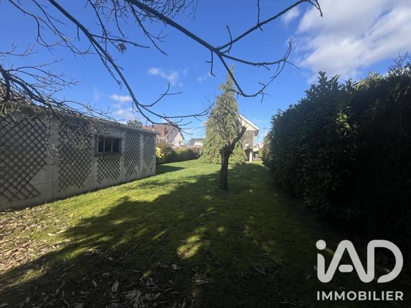 Maison à vendre 6 pièces 112 m² Sainte-Geneviève-des-Bois