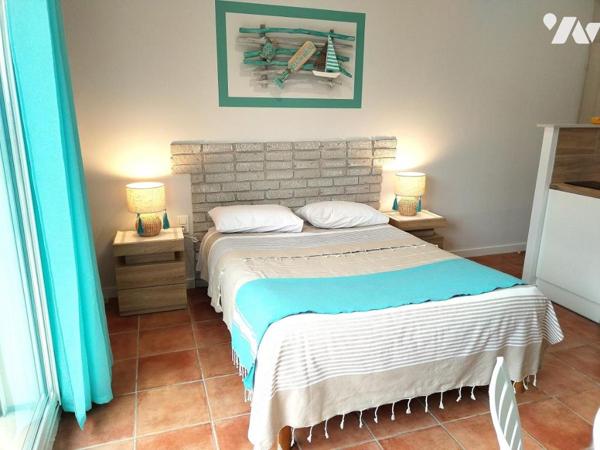 Sur les hauteurs d'ALES, Villa avec piscine et 5 gîtes aux notes modernes et dépaysantes