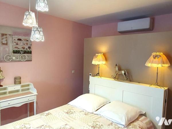 Sur les hauteurs d'ALES, Villa avec piscine et 5 gîtes aux notes modernes et dépaysantes